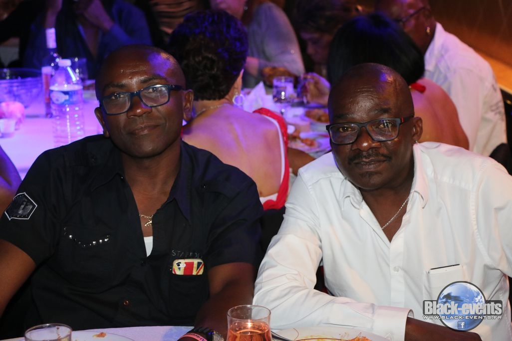 black_170611_008 black_170611_008