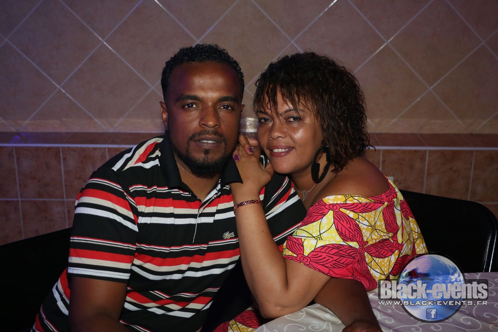 black_180710_035 black_180710_035