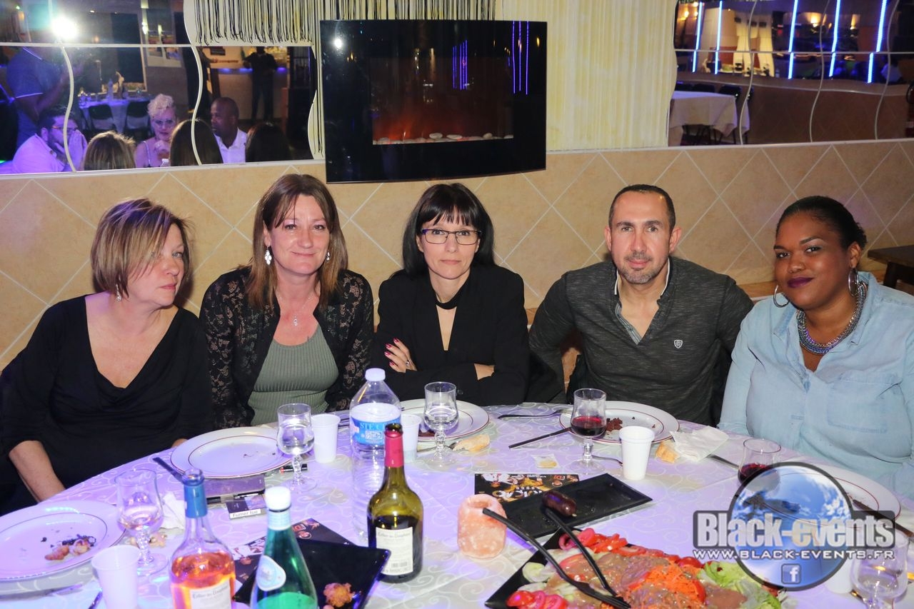 black_180318_010