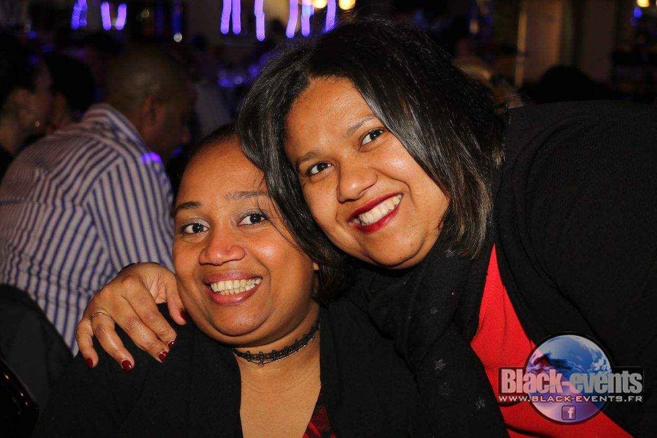 black_180318_076 black_180318_076