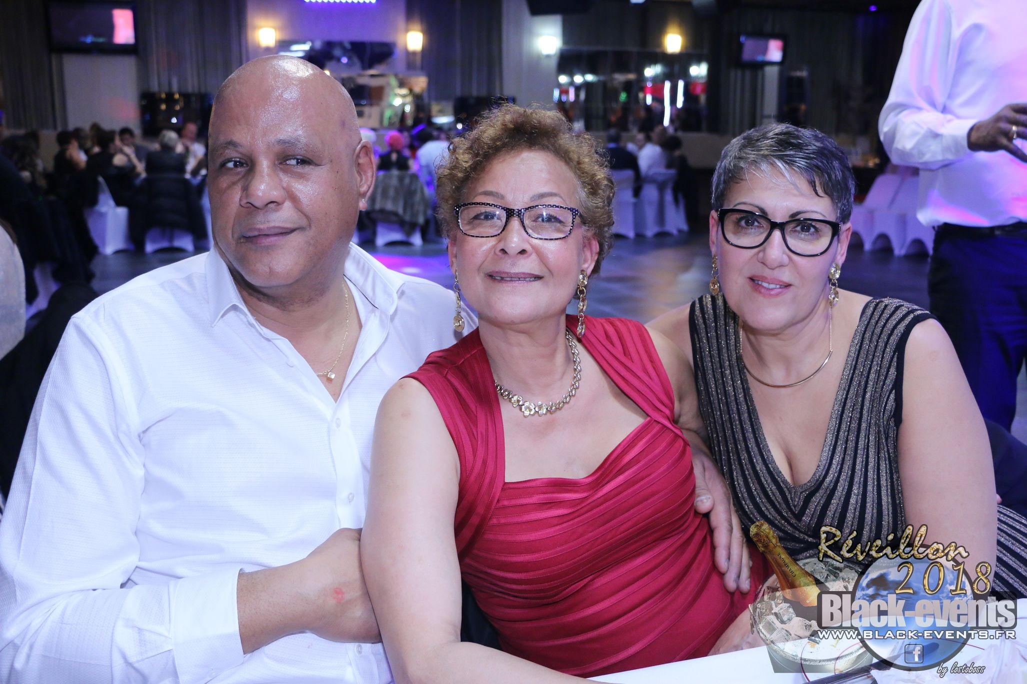 black_2017-12-31_064