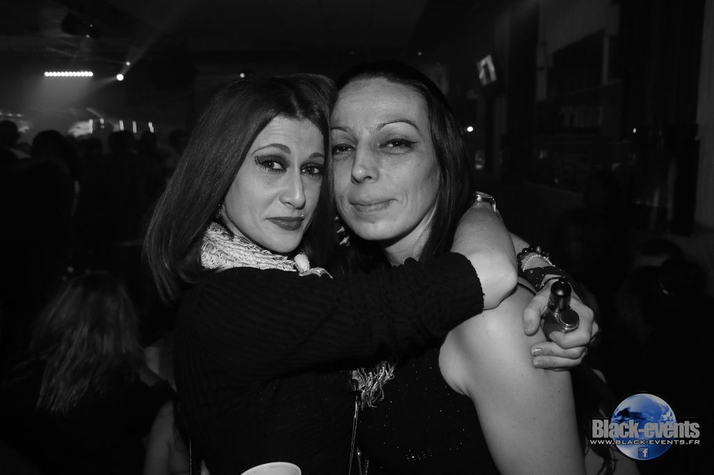 black_180218_182