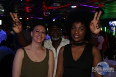 black_190425_095