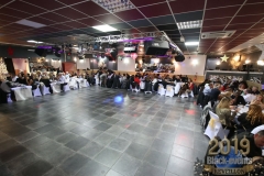 black_190103_018 black_190103_018
