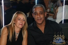 black_190103_138 black_190103_138