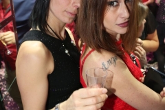 black_190103_227